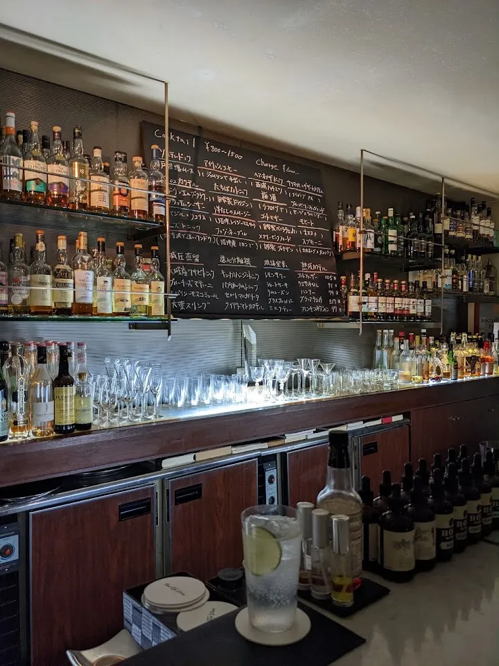 バー・ザ・パイン