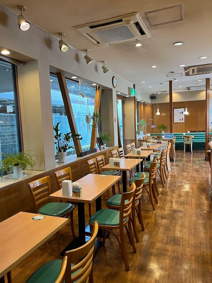 モスバーガー沼津五月町店