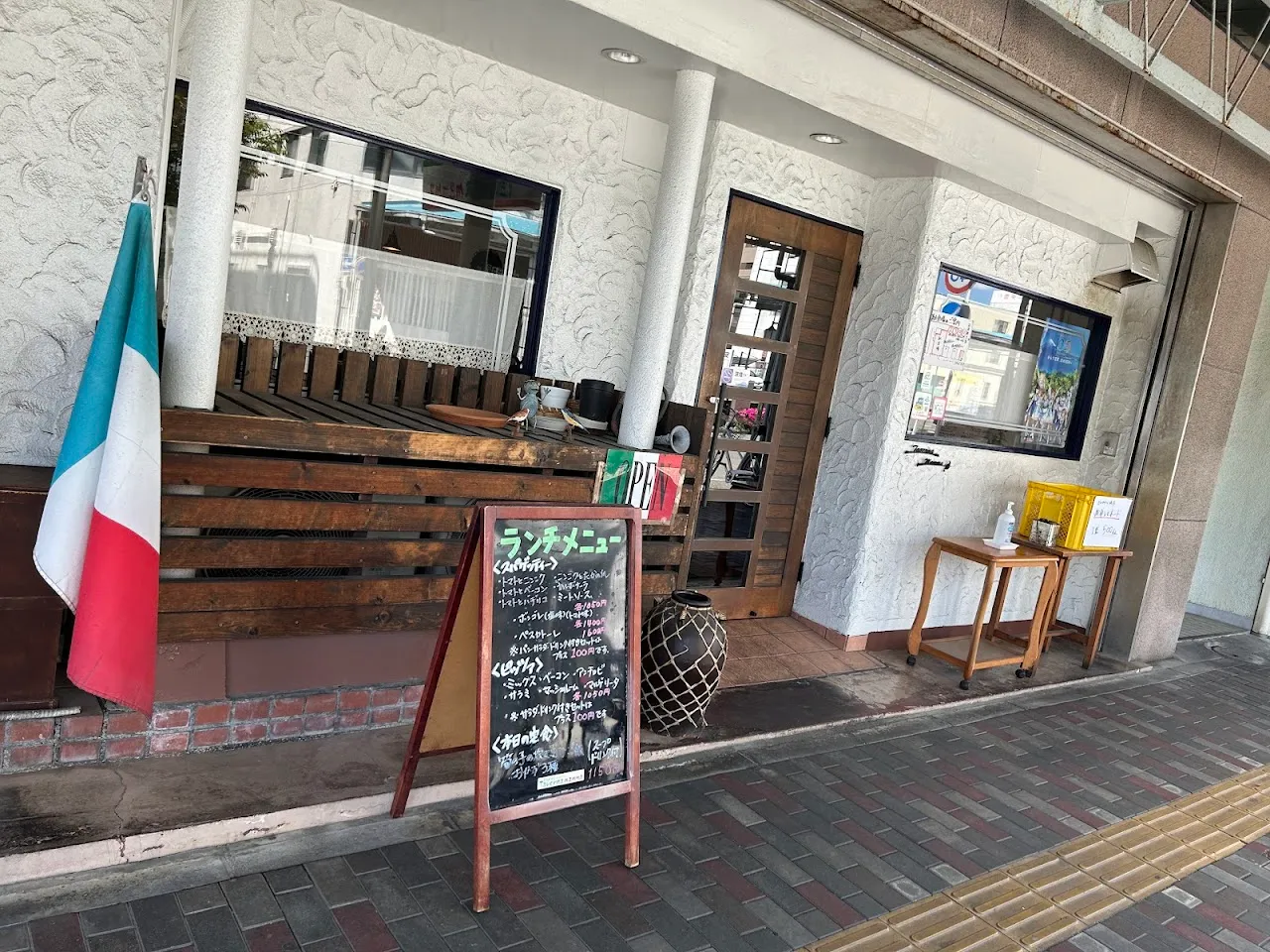 タベルナ・マンマ