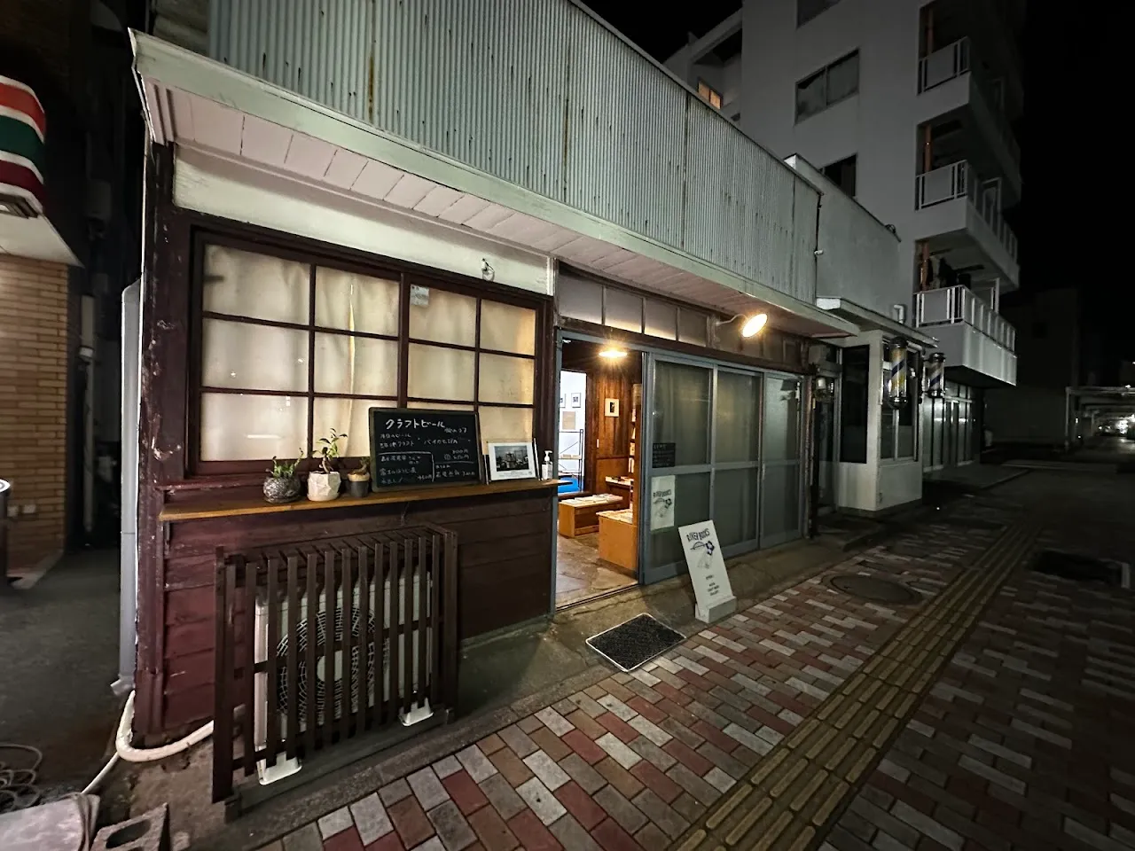 リバーブックス